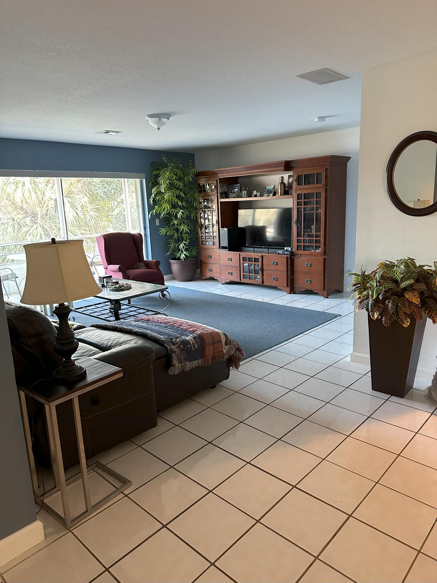 10330 N Military Trail 5b