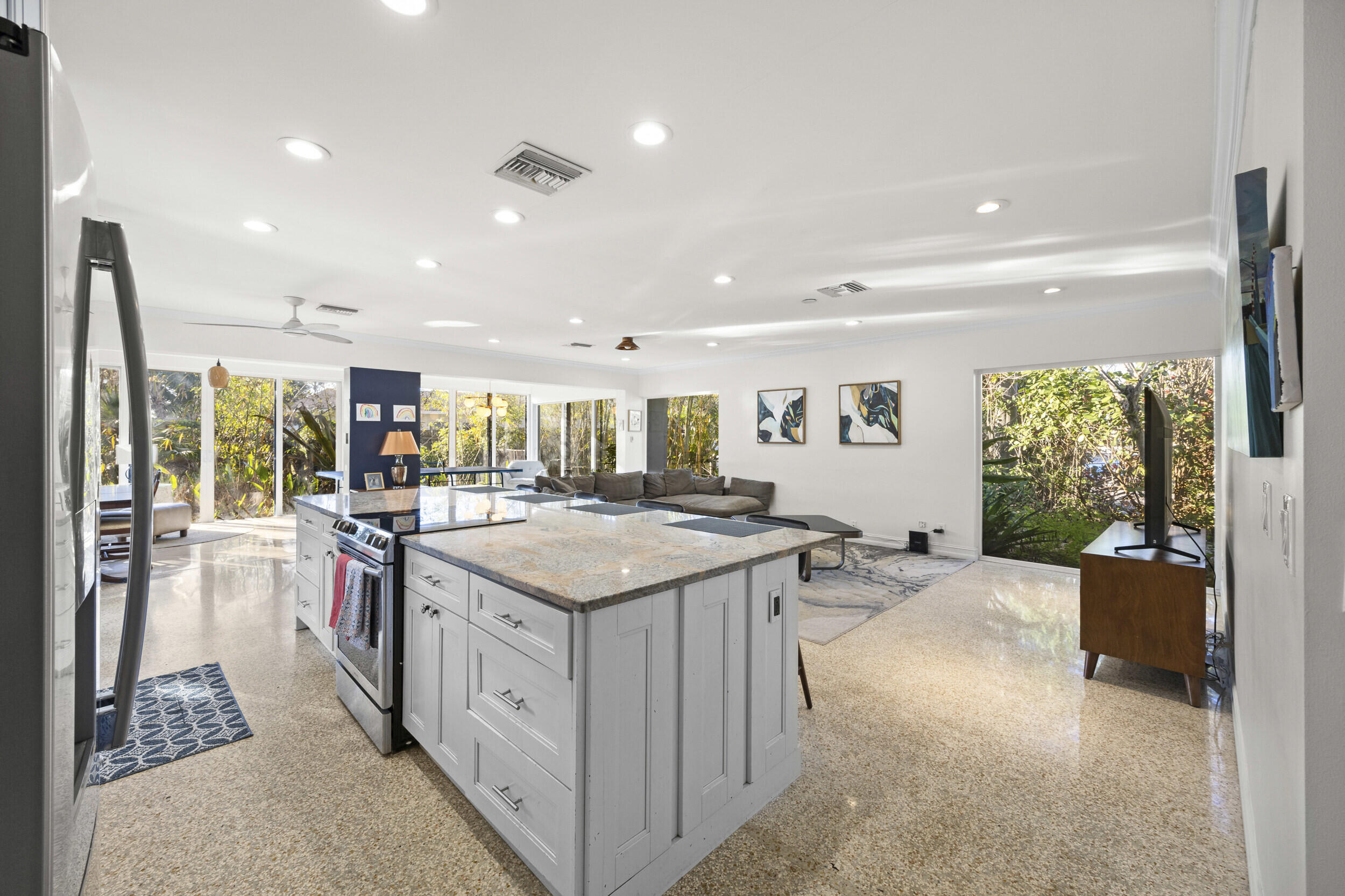 44 Pine Tree Place