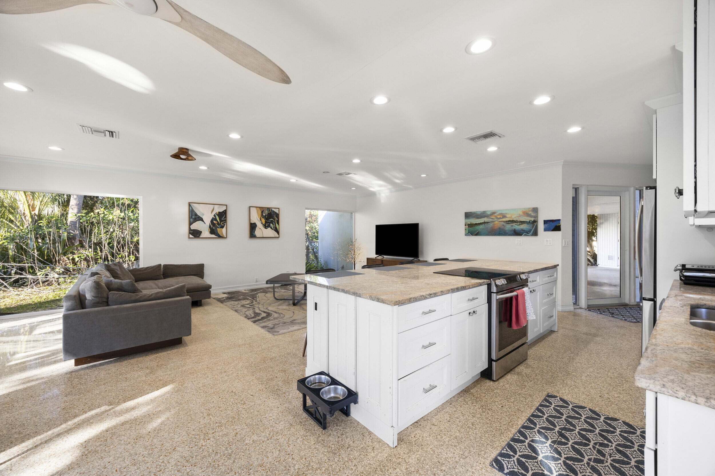 44 Pine Tree Place