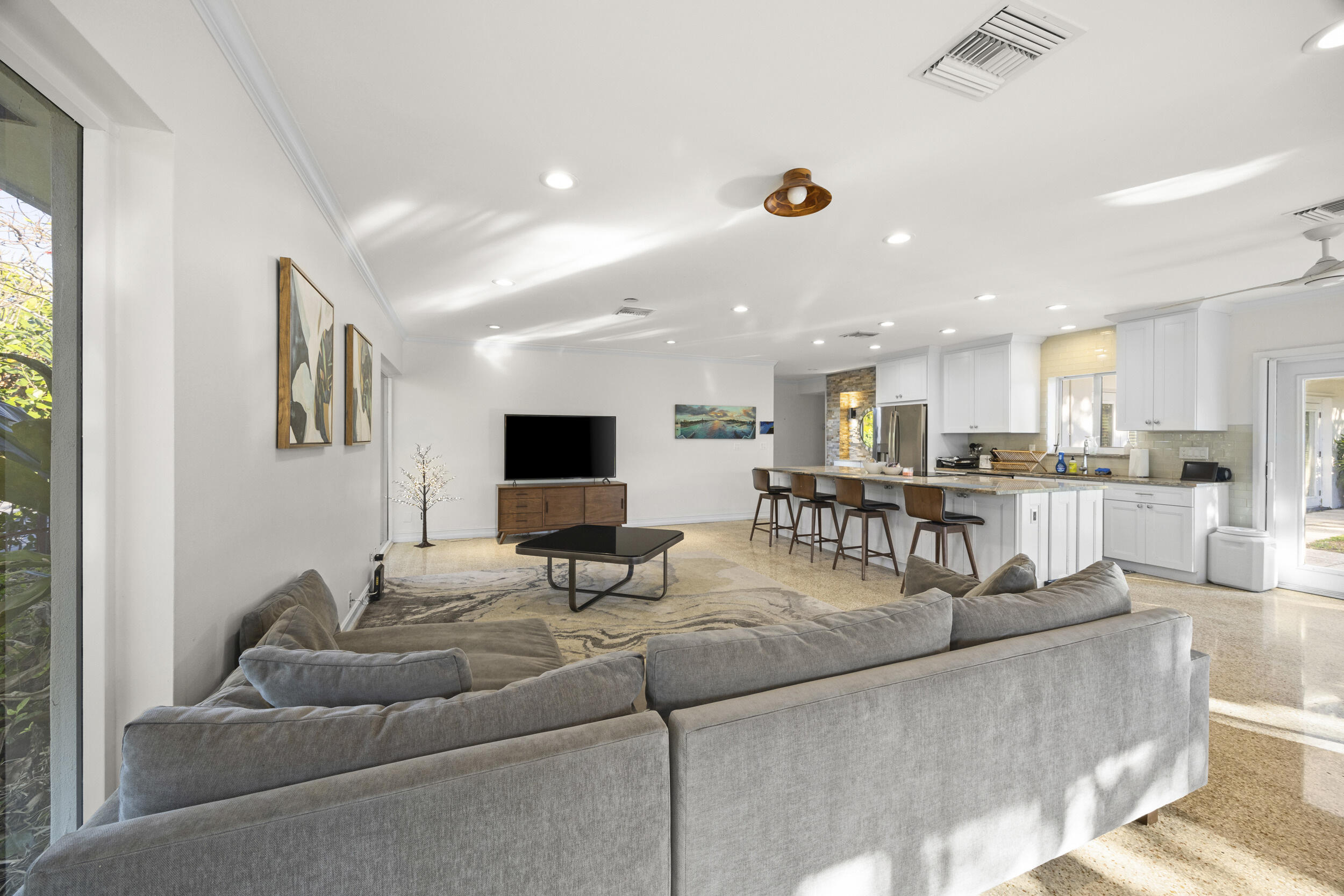 44 Pine Tree Place