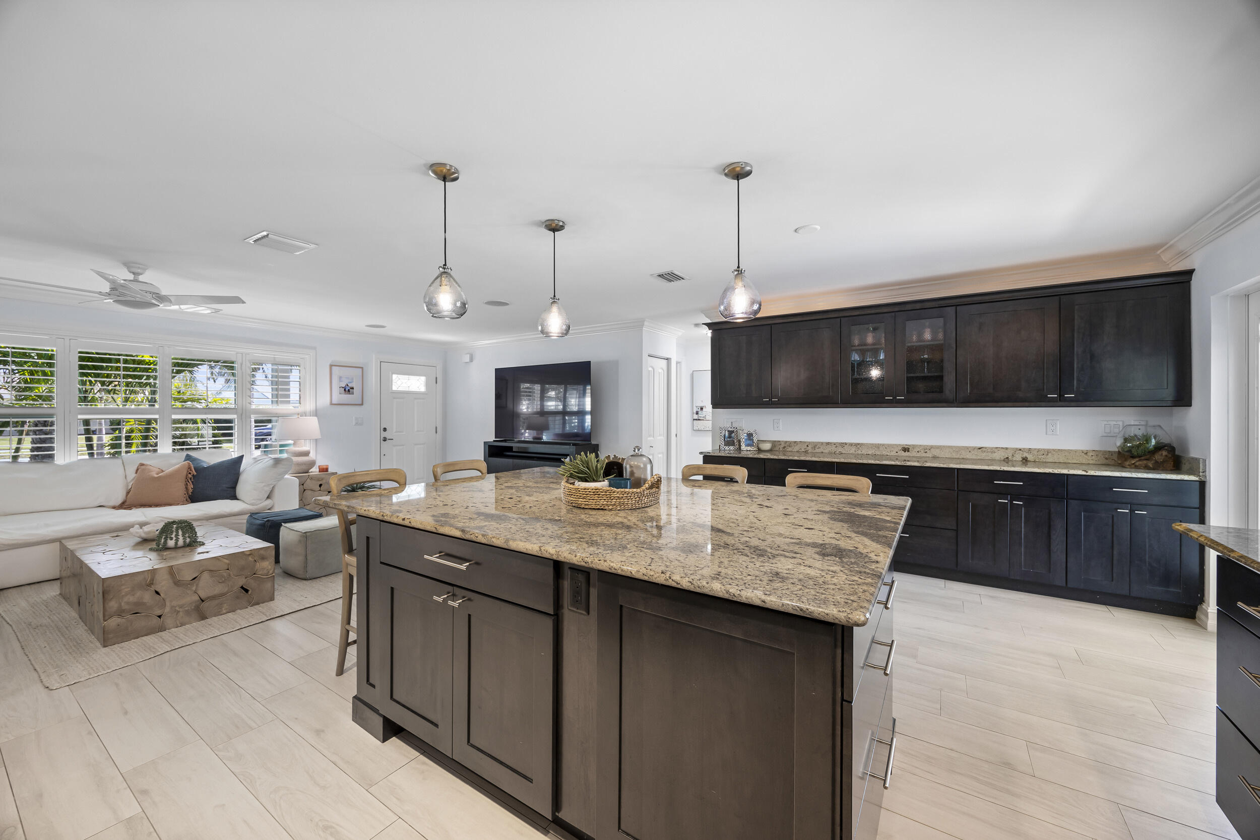 15 Chapel Circle