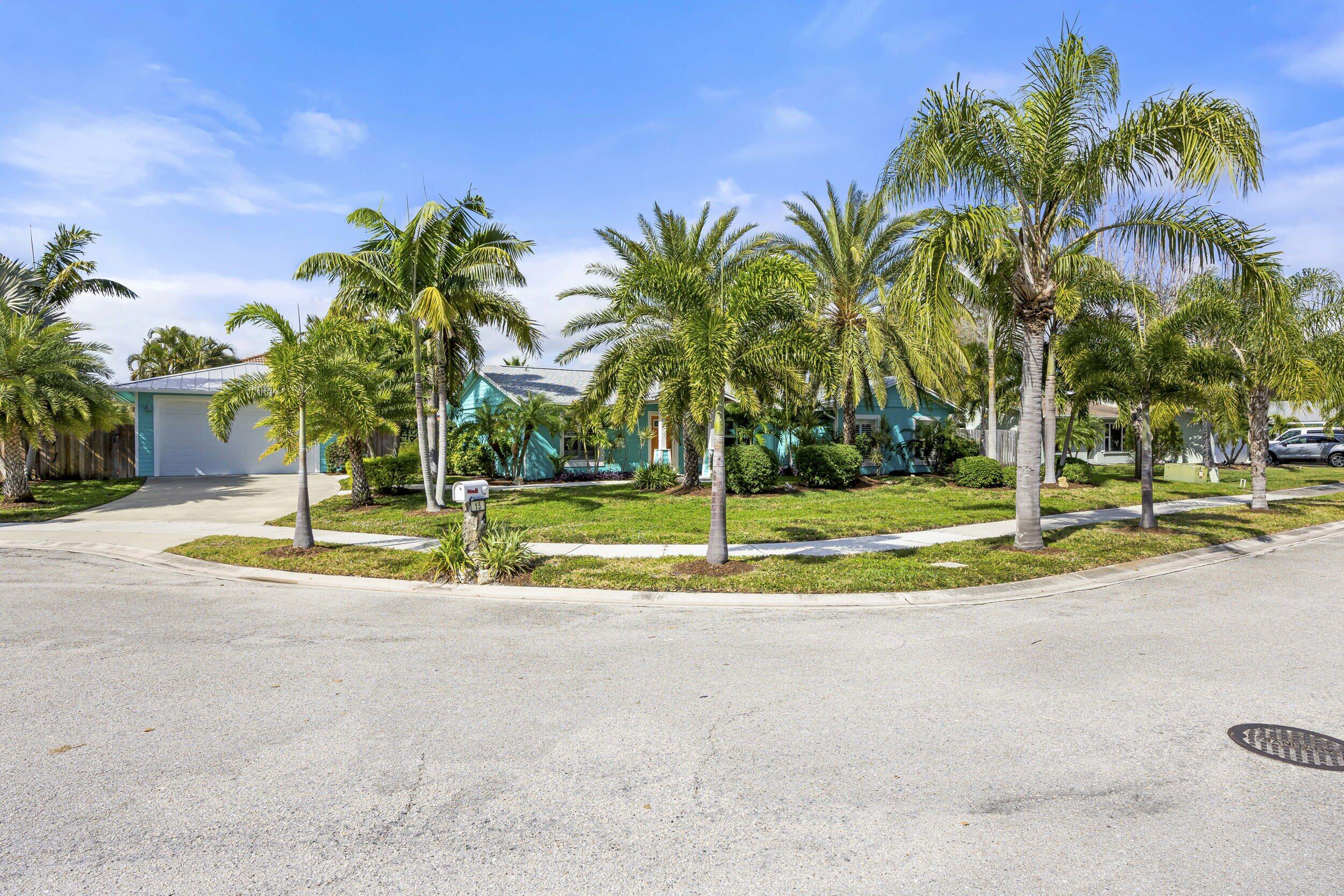 15 Chapel Circle