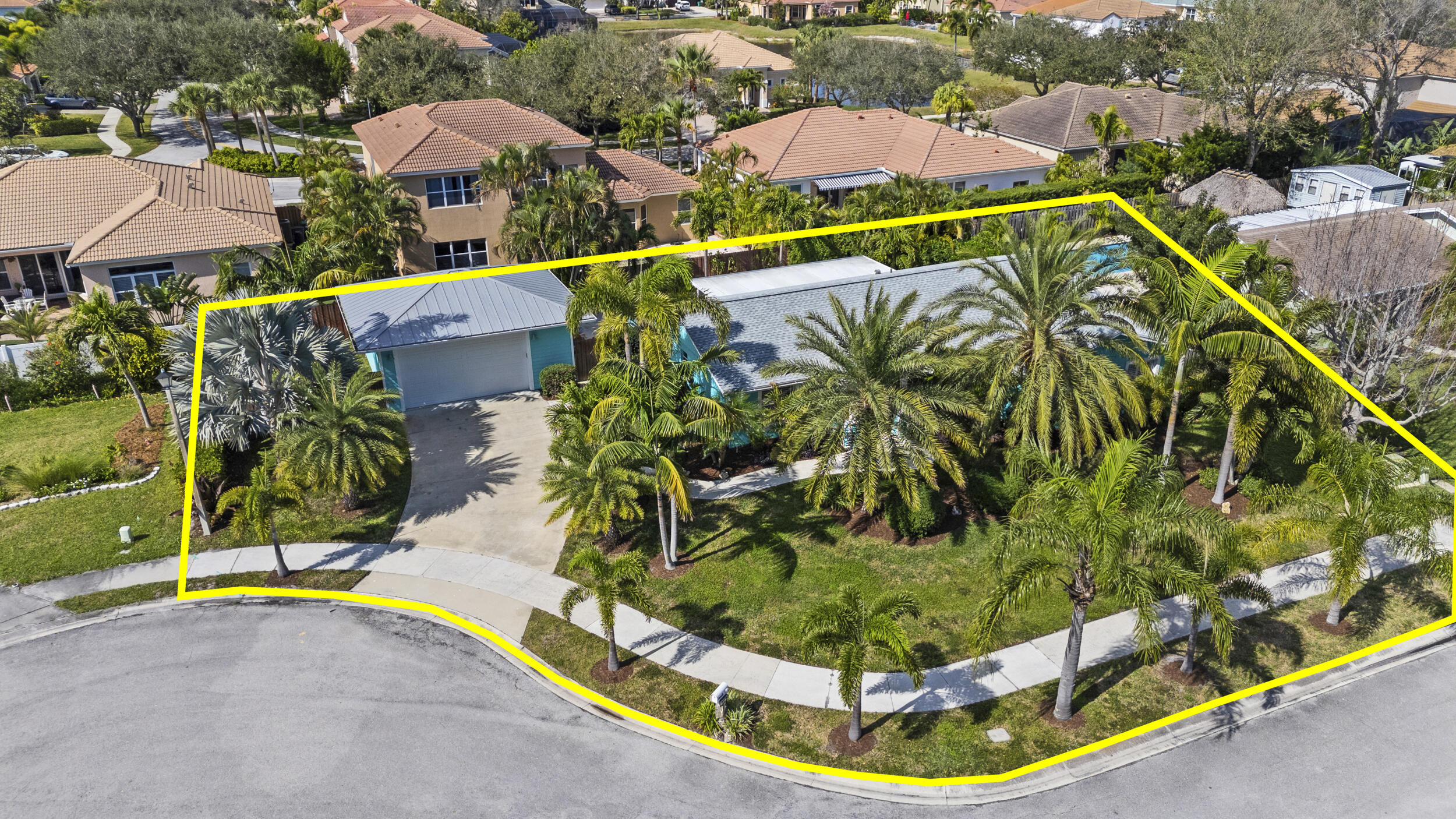 15 Chapel Circle