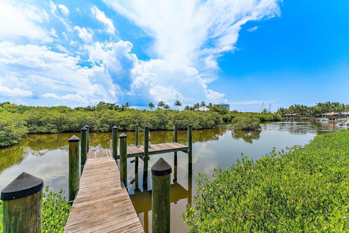 526 Inlet Waters Circle