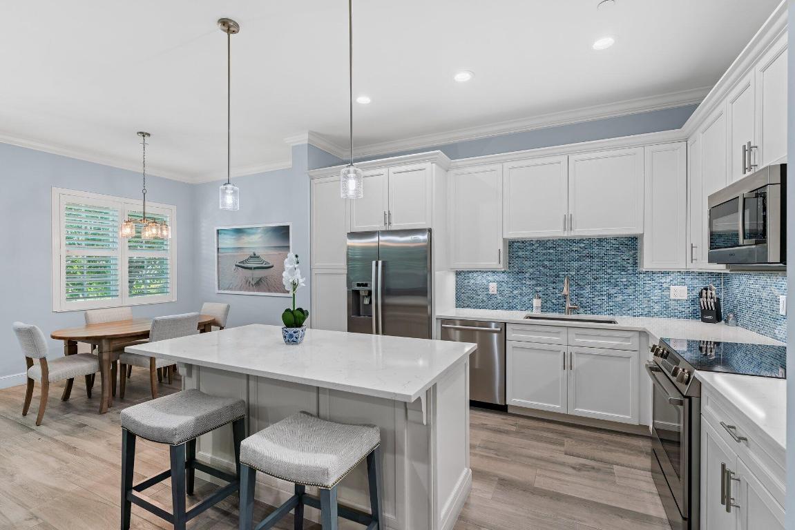 526 Inlet Waters Circle