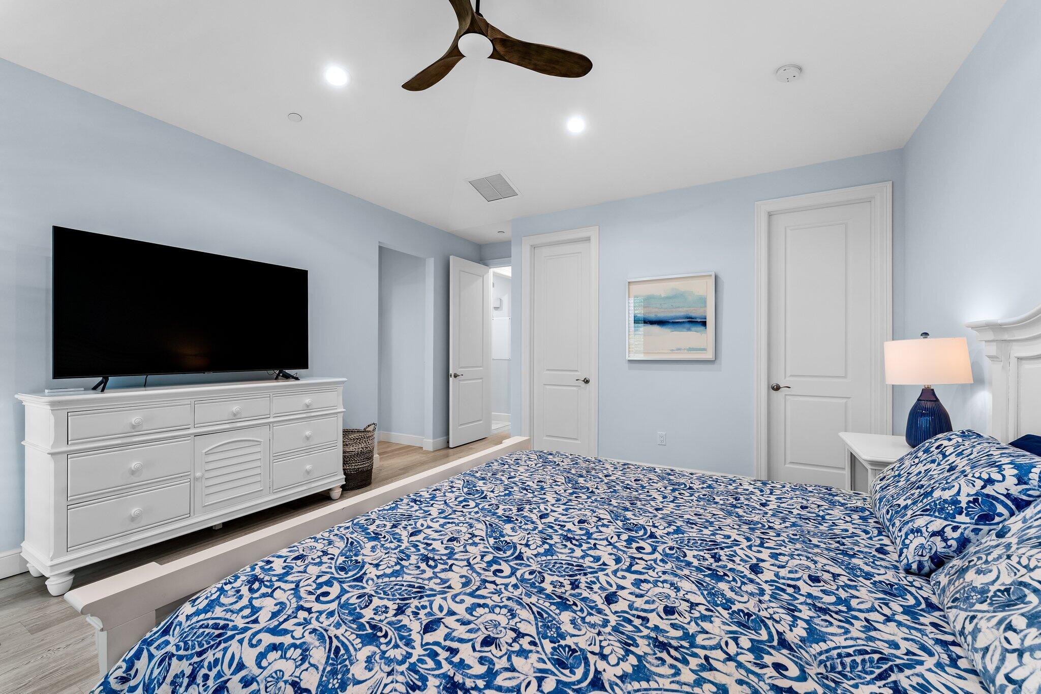 526 Inlet Waters Circle