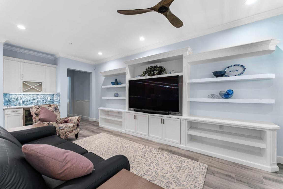 526 Inlet Waters Circle