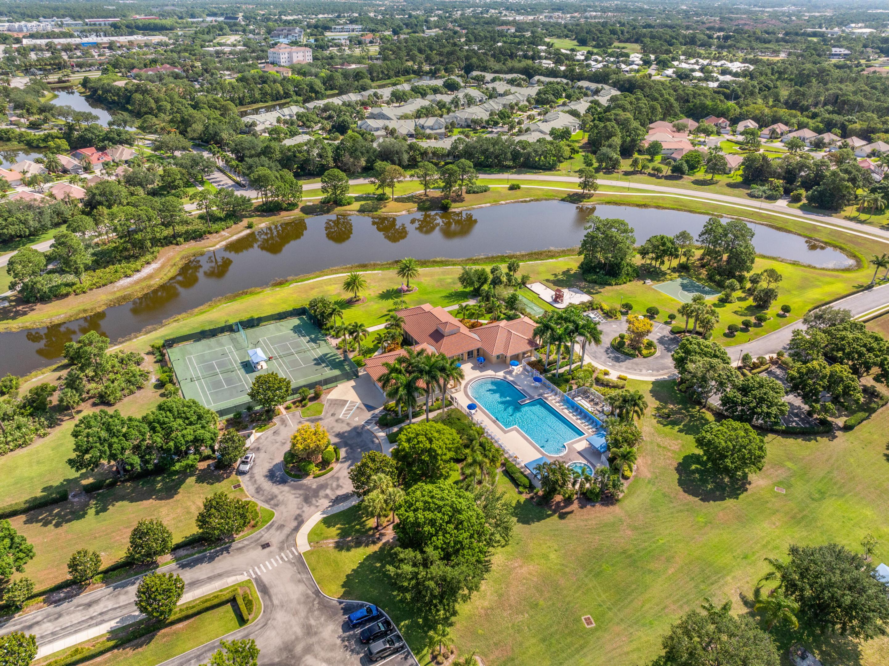 906 SW Munjack Circle, Port St. Lucie