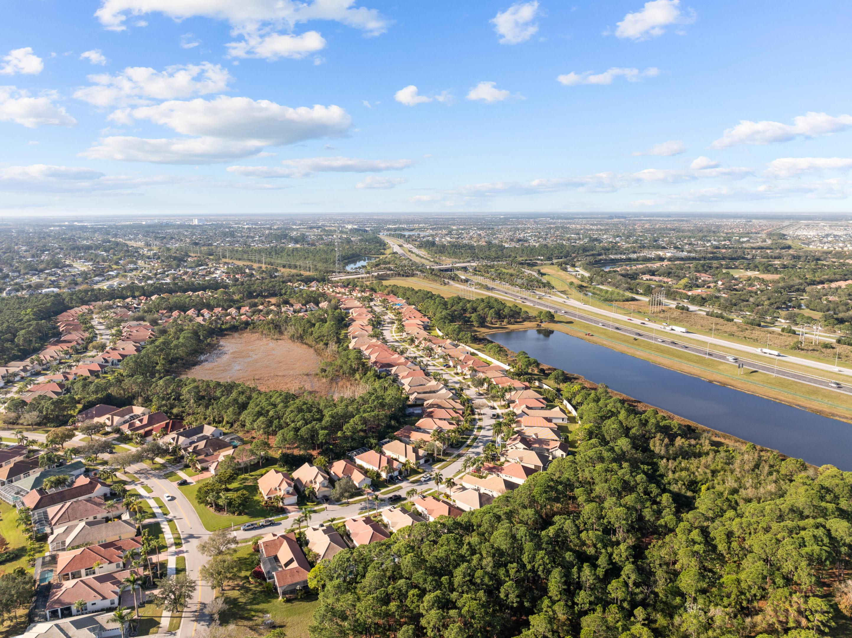 906 SW Munjack Circle, Port St. Lucie