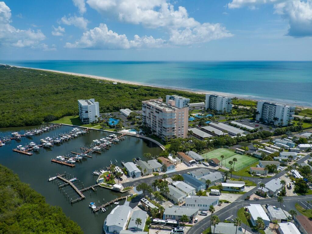 5163 N Highway A1a 319