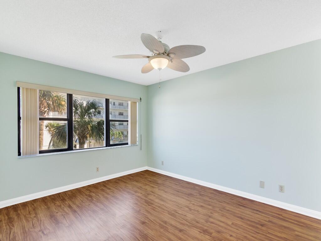 5163 N Highway A1a 319