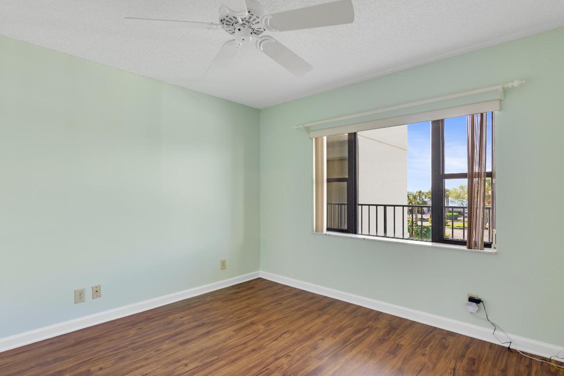 5163 N Highway A1a 319