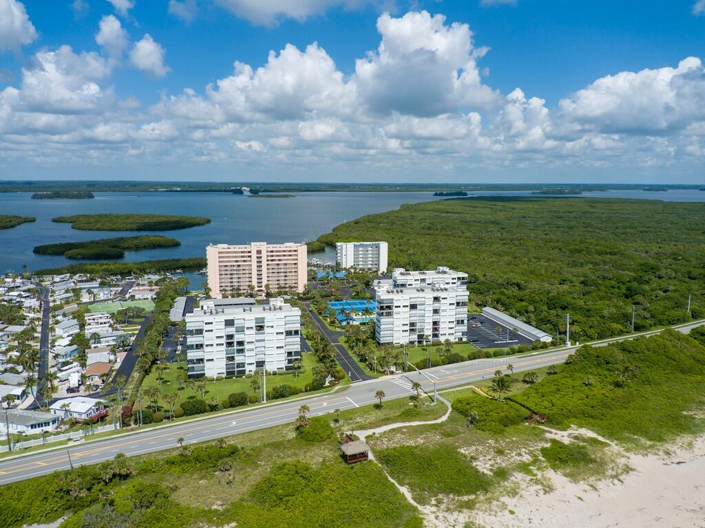 5163 N Highway A1a 319