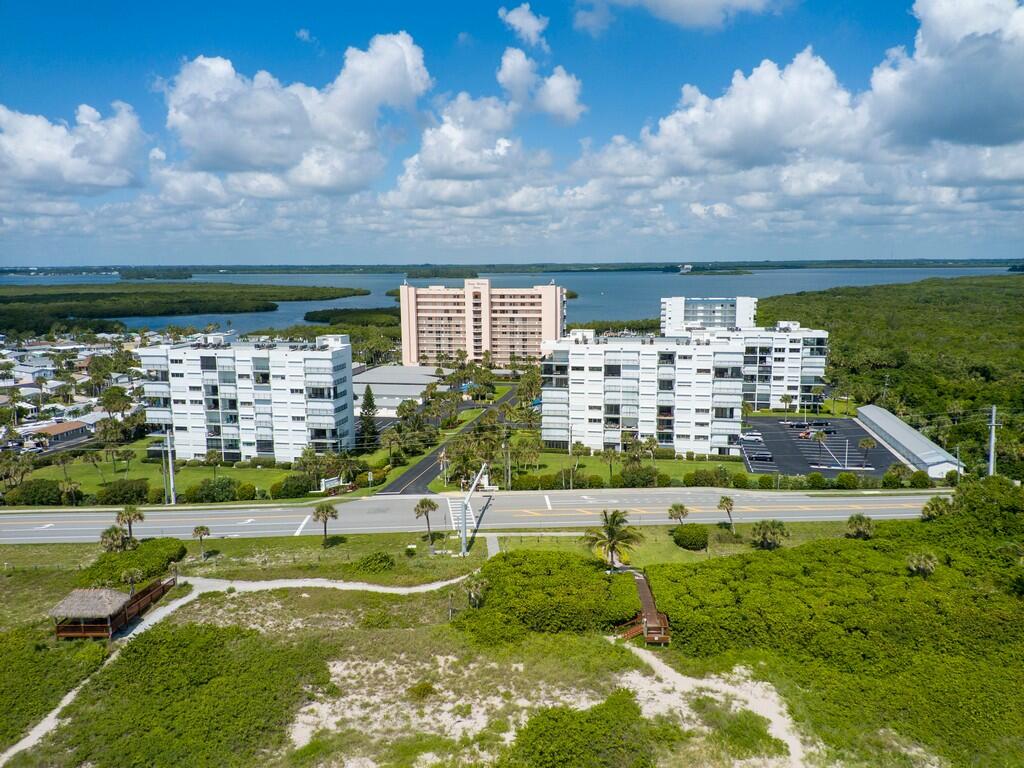 5163 N Highway A1a 319