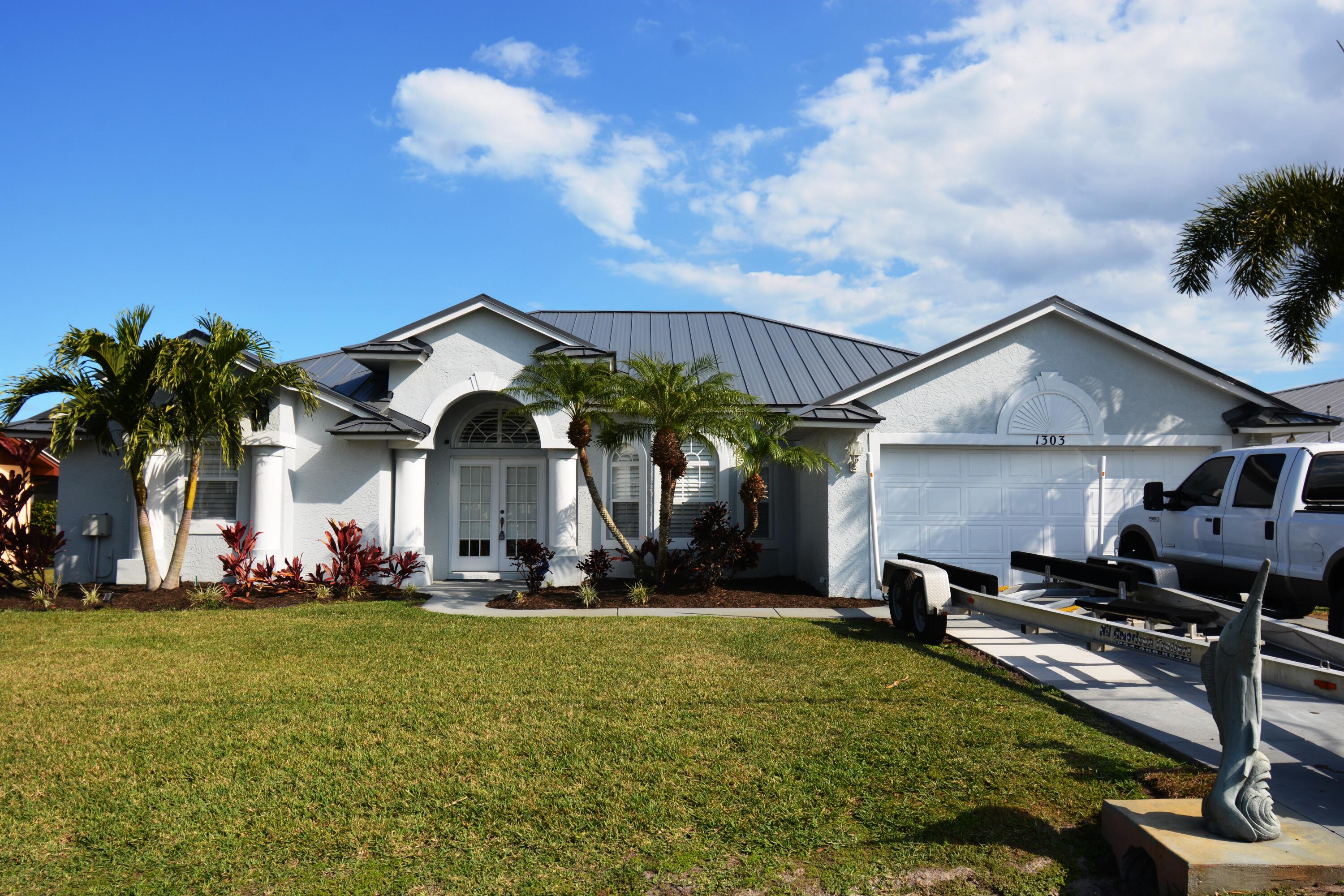 1303 SE Coral Reef Street