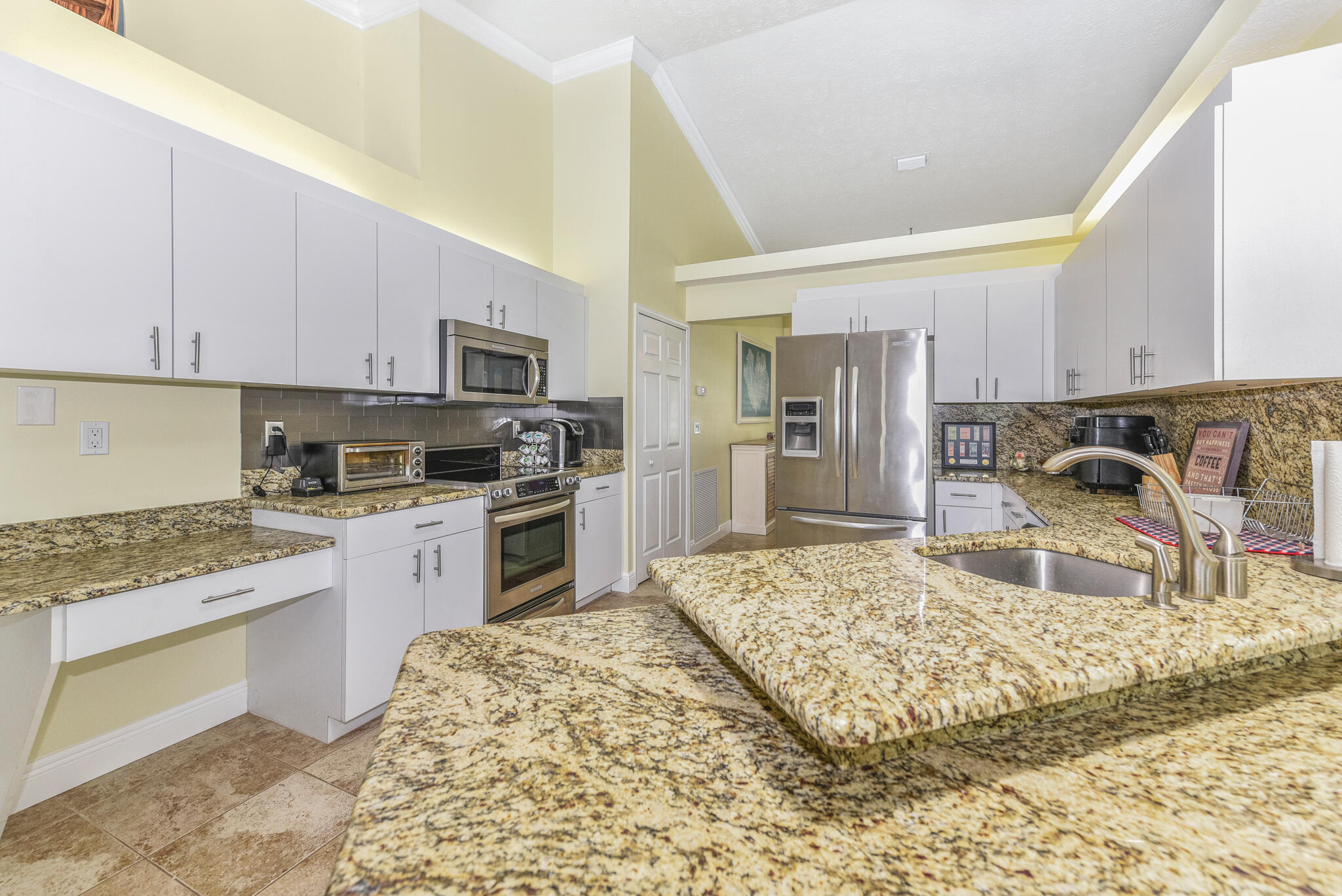 1303 SE Coral Reef Street