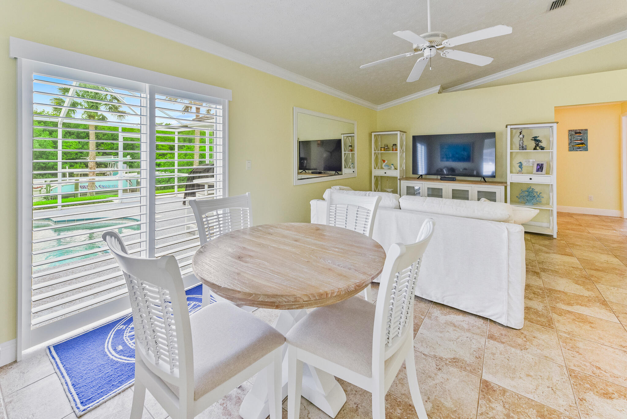 1303 SE Coral Reef Street