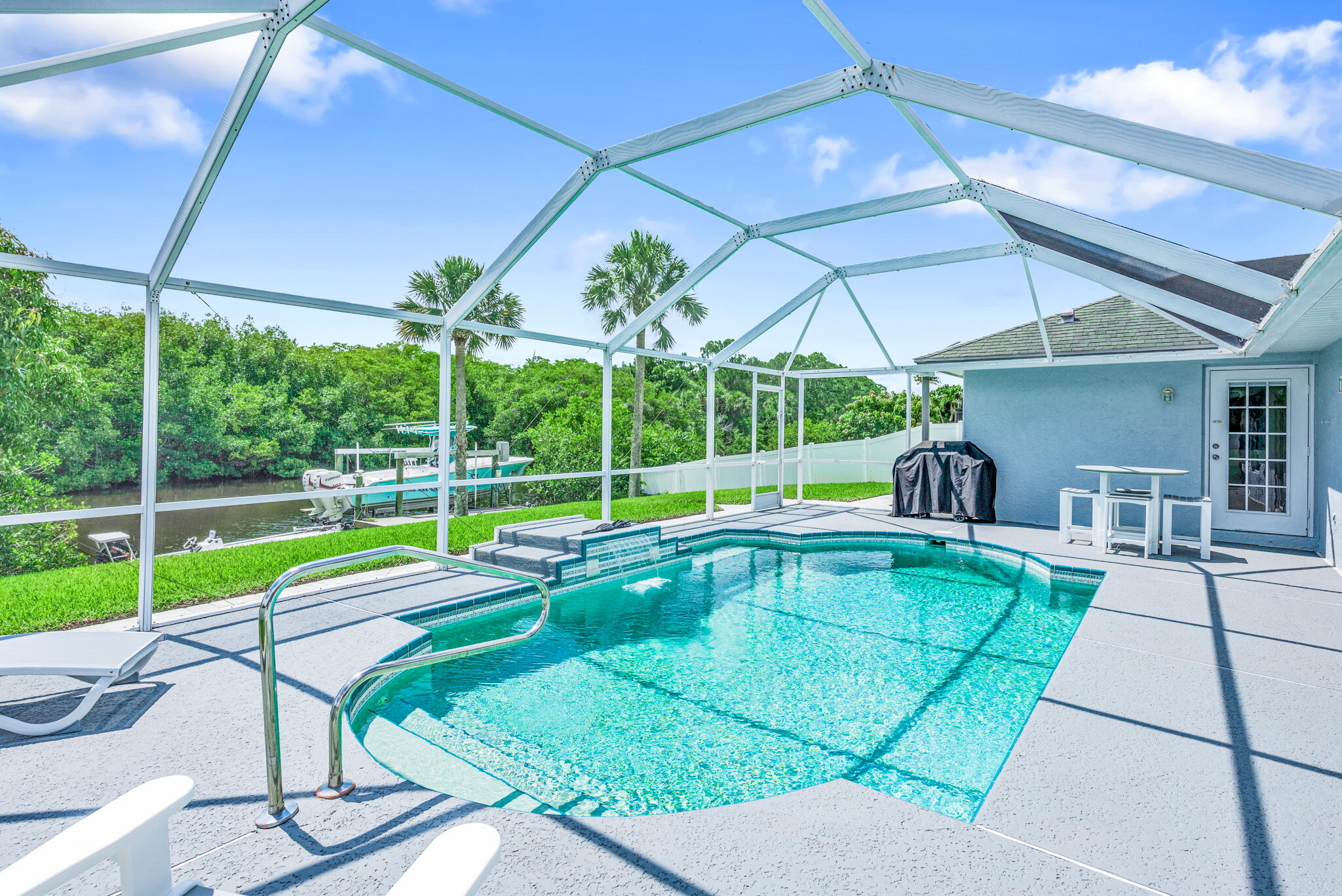 1303 SE Coral Reef Street