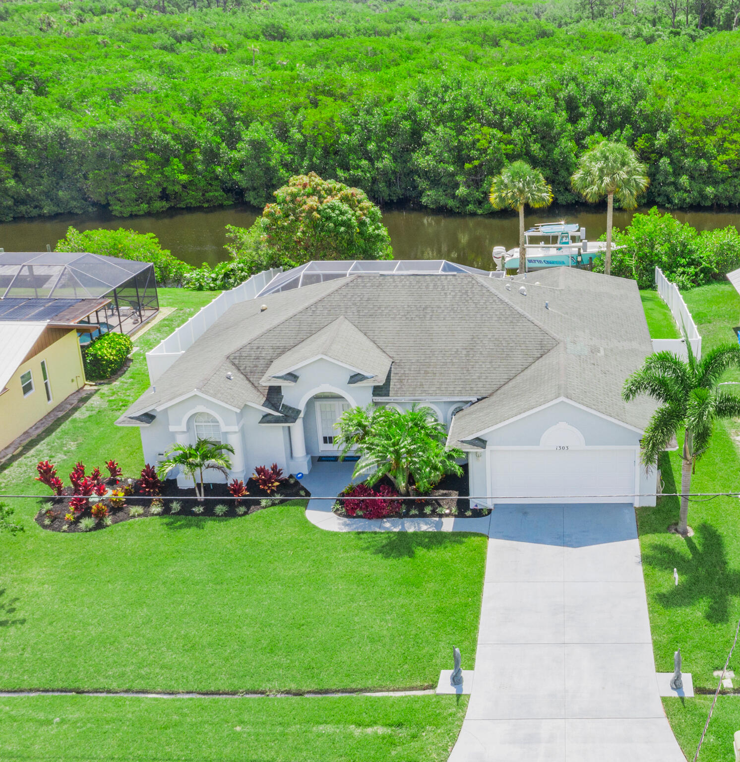 1303 SE Coral Reef Street