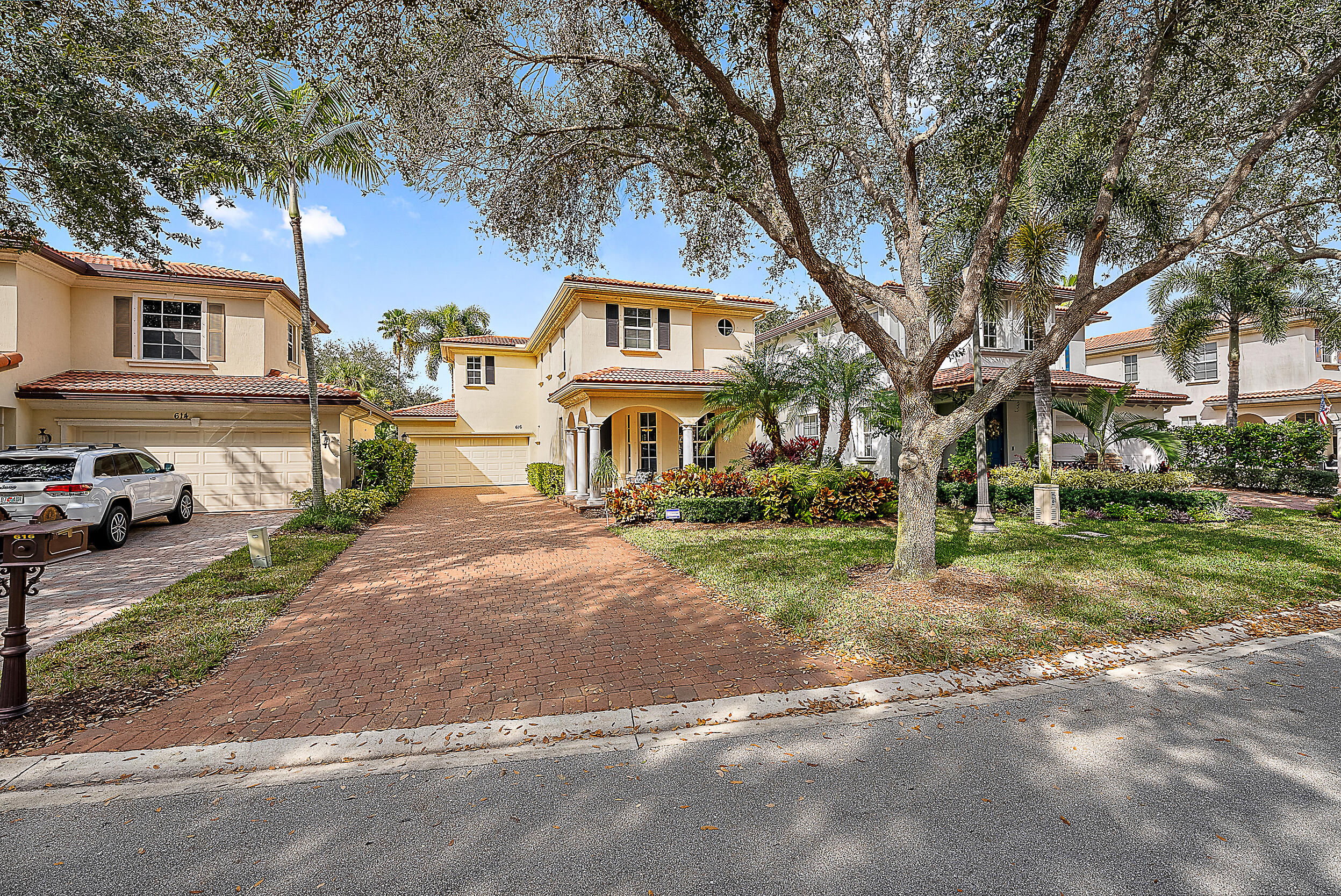 616 Castle Drive