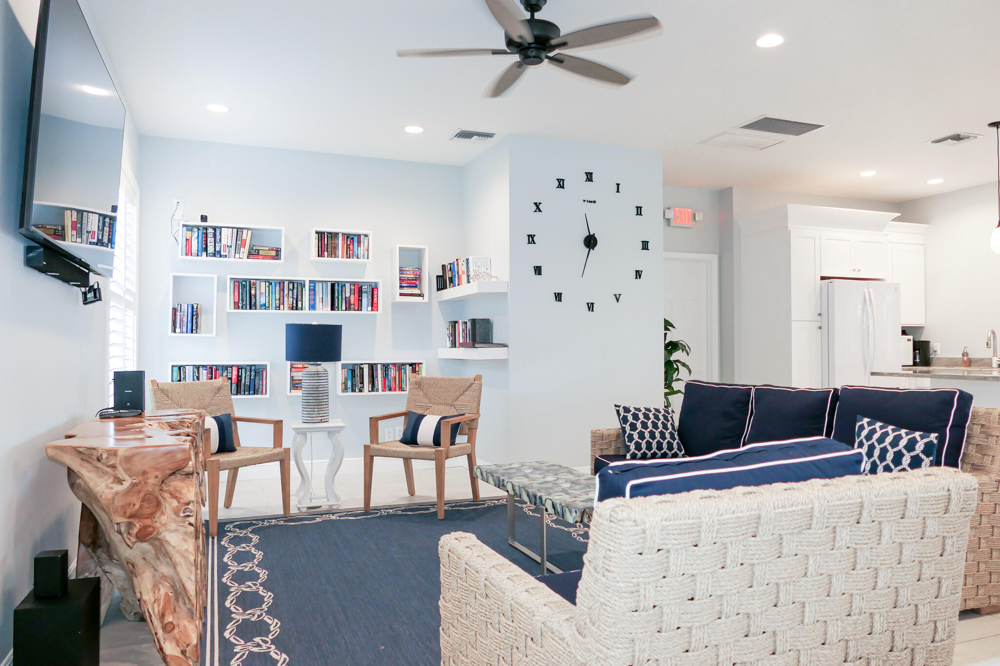 5799 NE Island Cove Way 1407