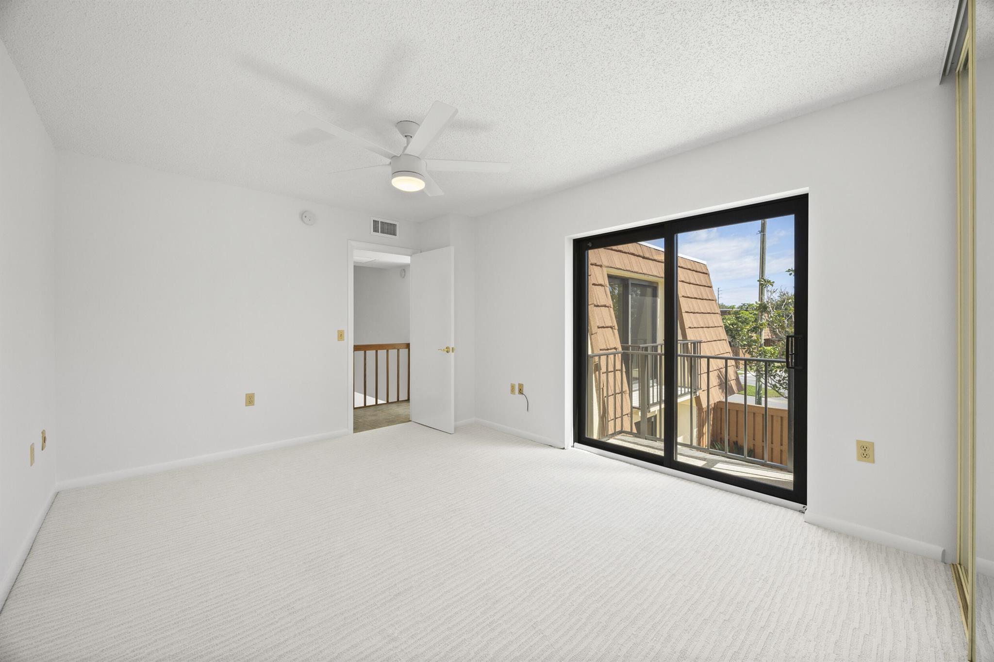 3900 County Line Road 10b