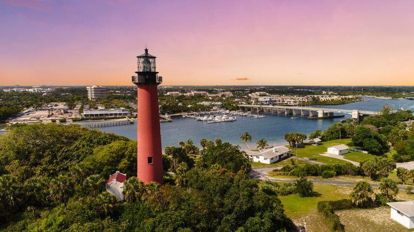 278 Village Boulevard 8103