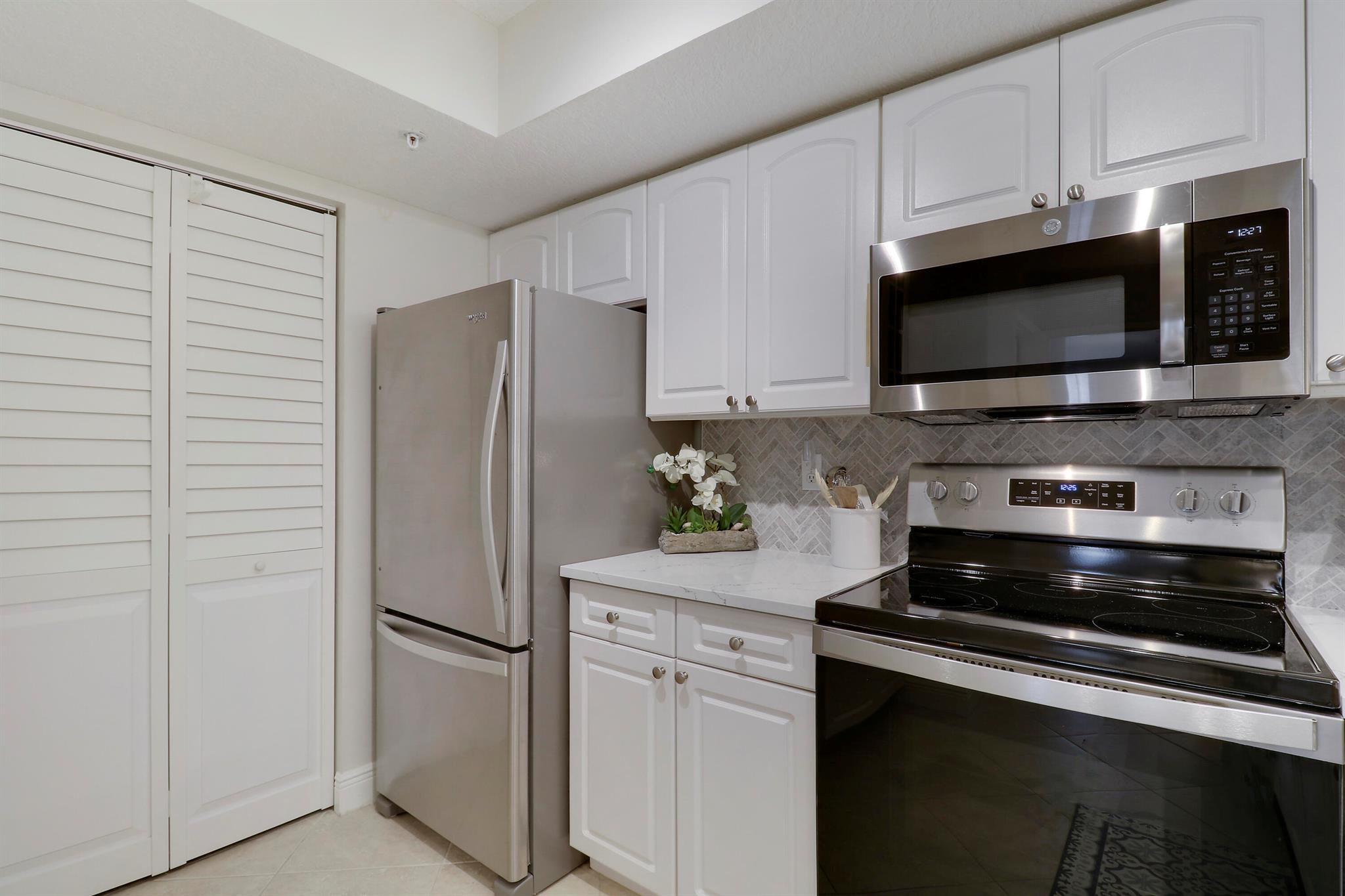 278 Village Boulevard 8103