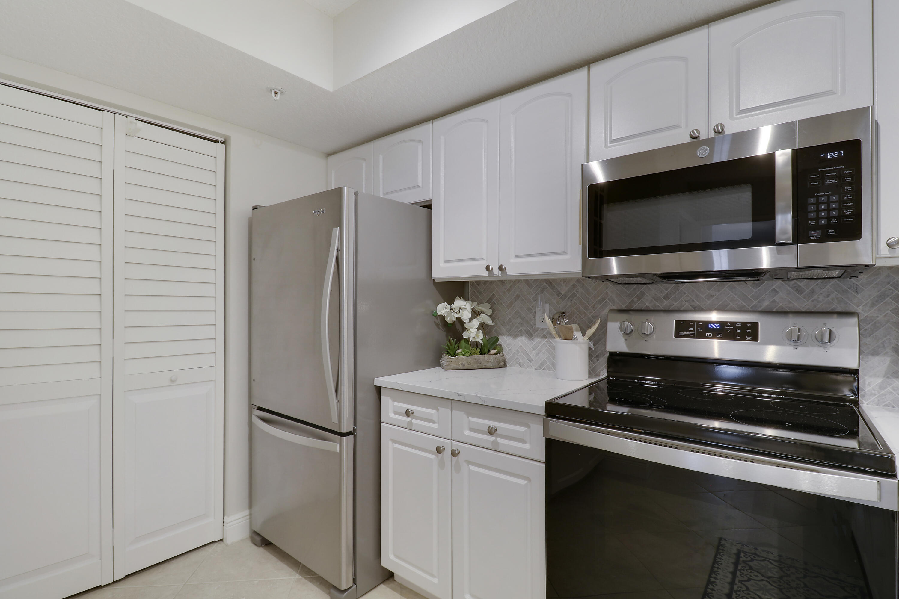 278 Village Boulevard 8103