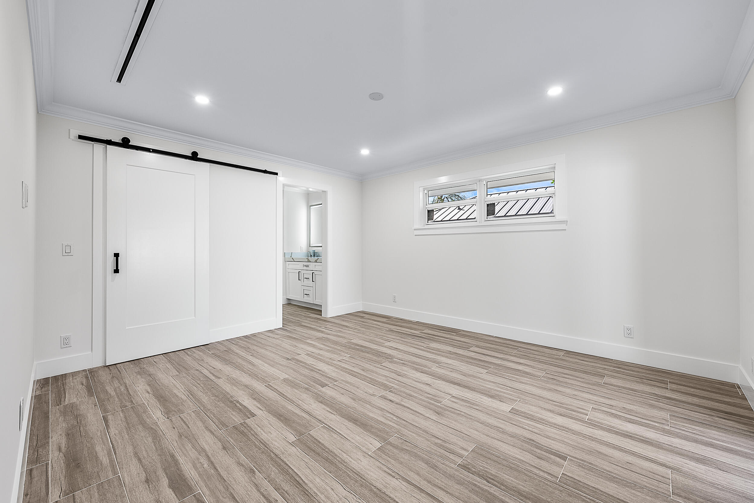 59 Yacht Club Place