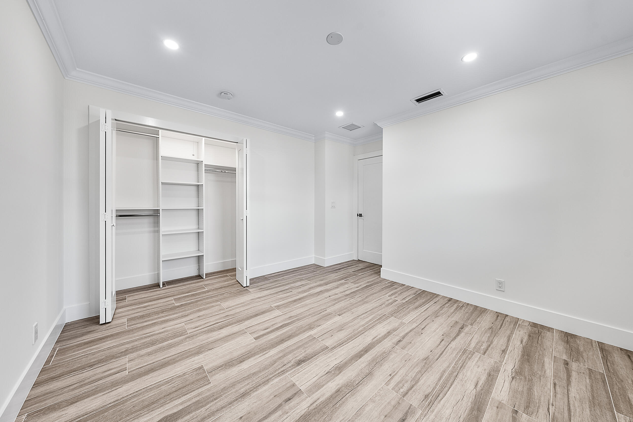 59 Yacht Club Place