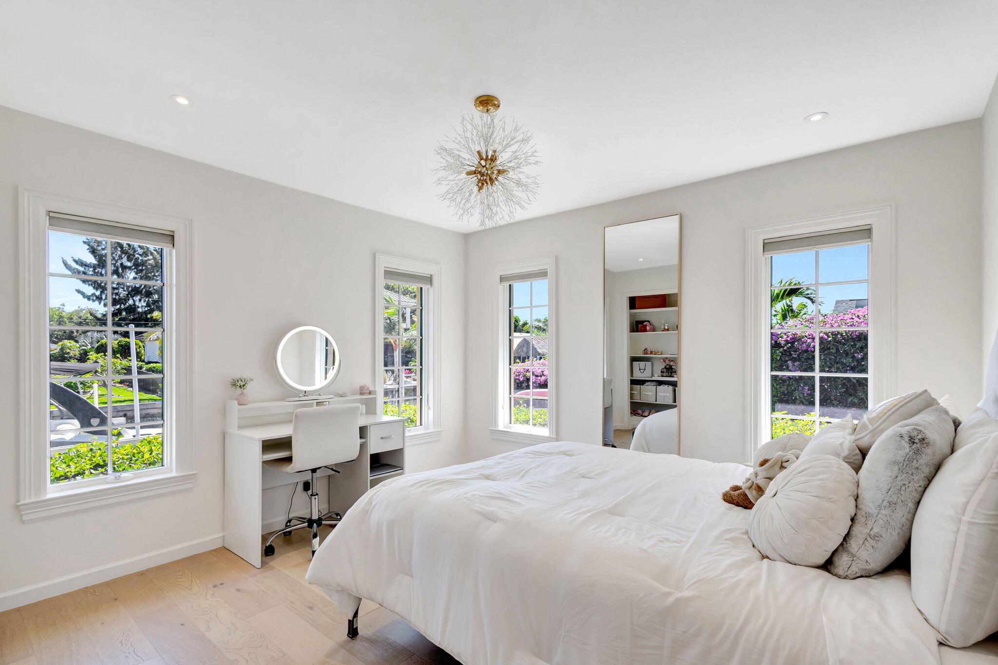 9394 SE Kingsley Street