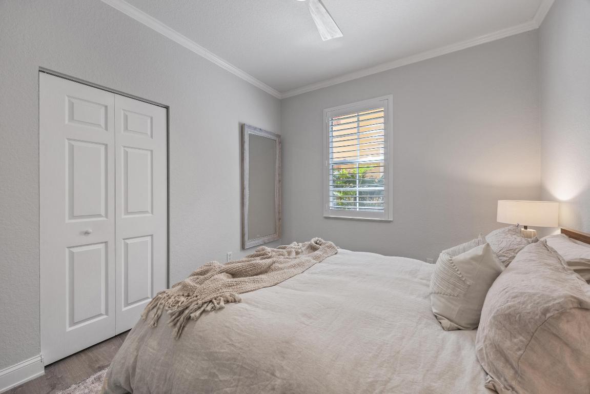 121 Seagrape Drive 101