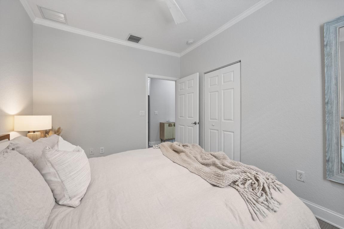 121 Seagrape Drive 101