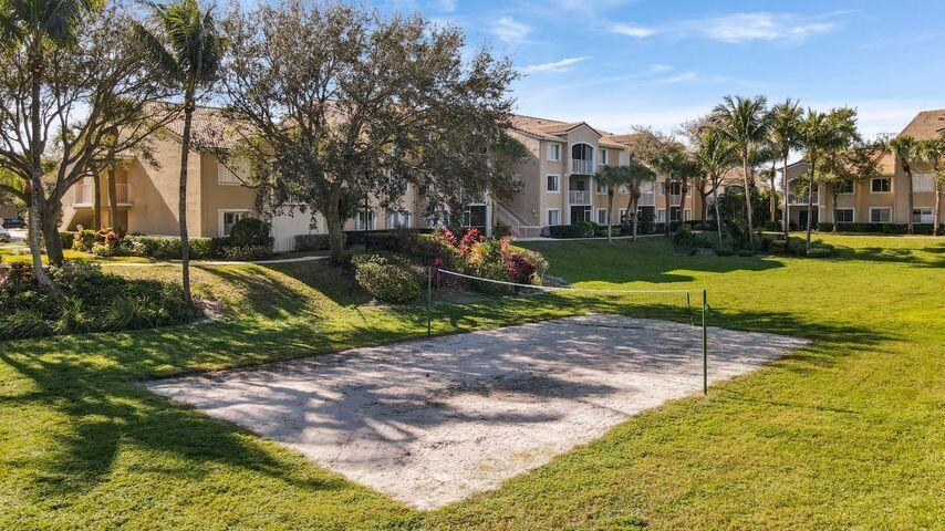 284 Village Boulevard 9310