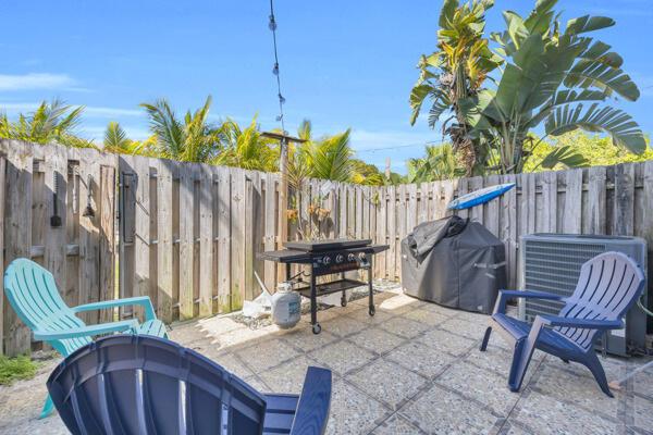 412 N Cypress 15 Drive 15