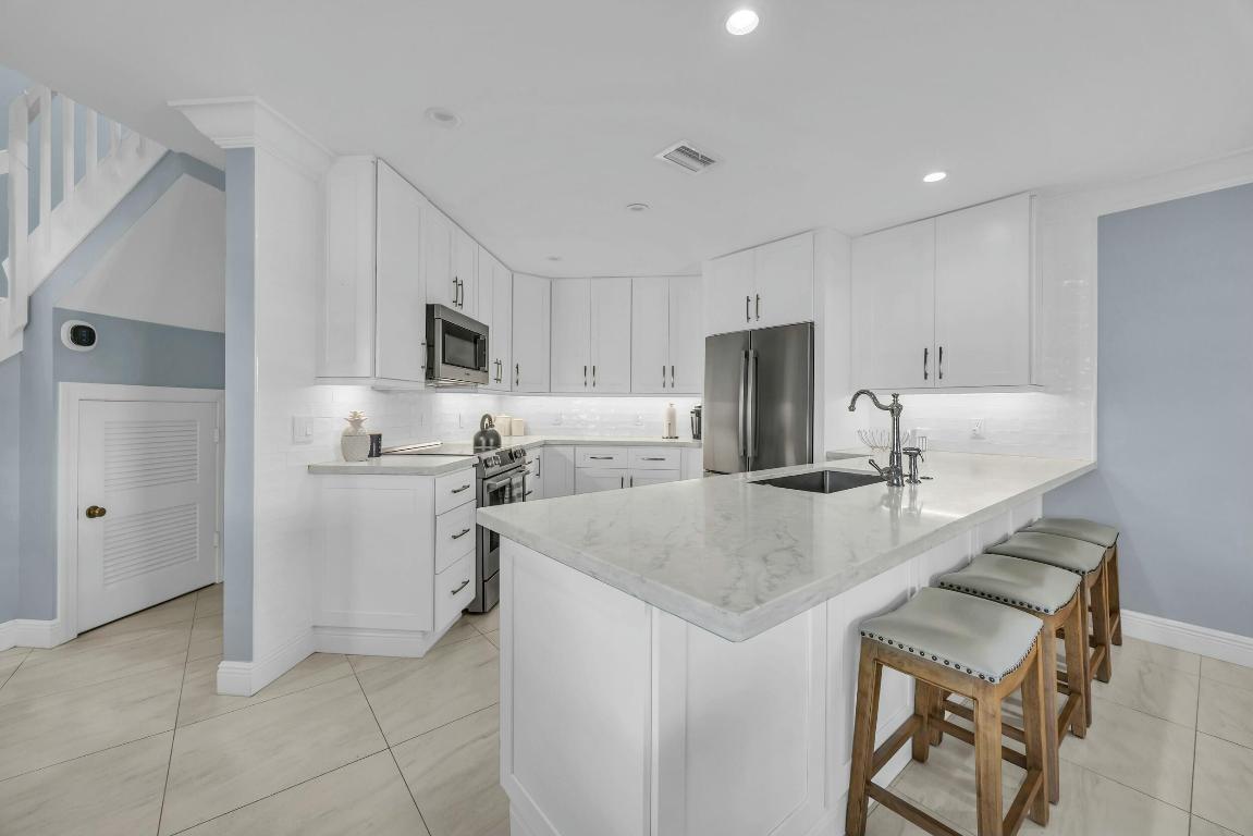 234 Seabreeze Circle