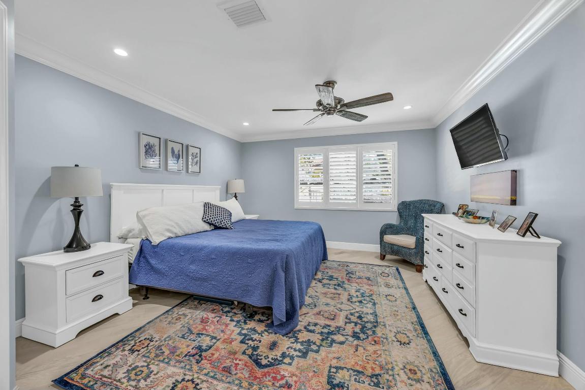 234 Seabreeze Circle