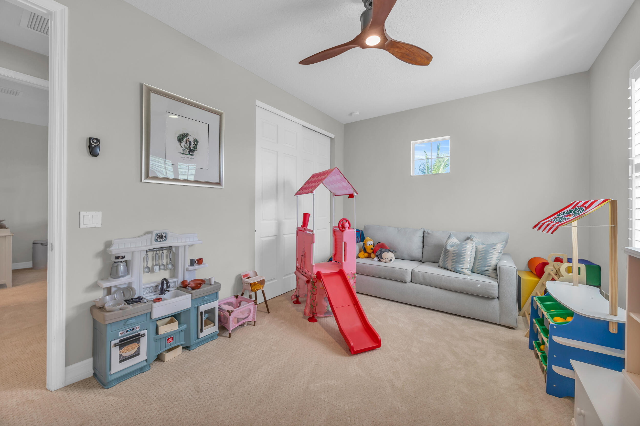 1375 Dakota Drive