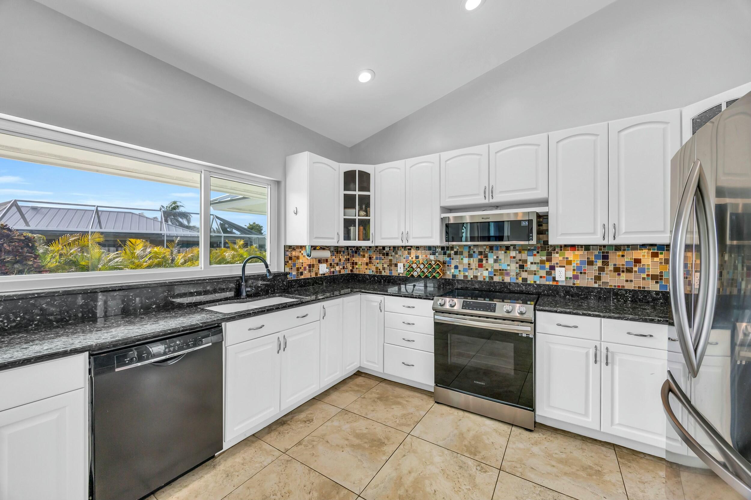 11 Hemlock Lane