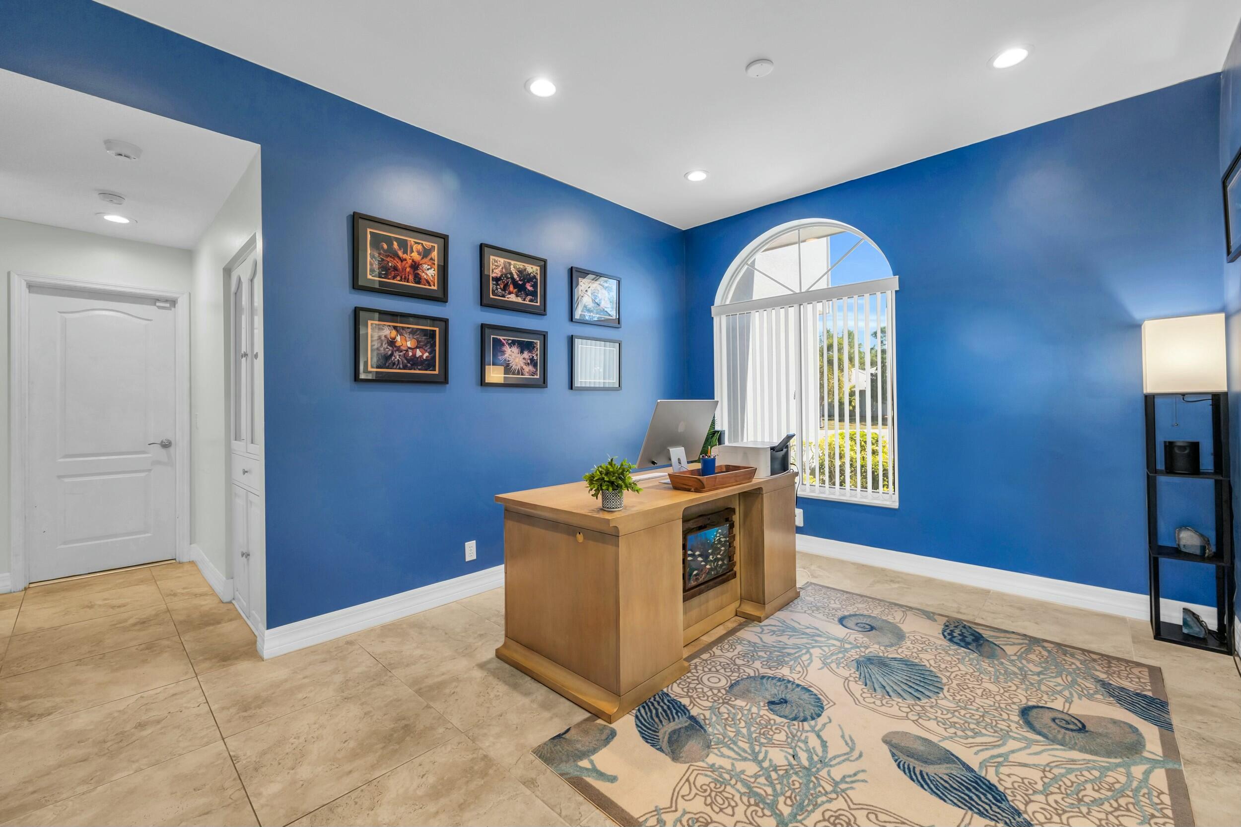 11 Hemlock Lane