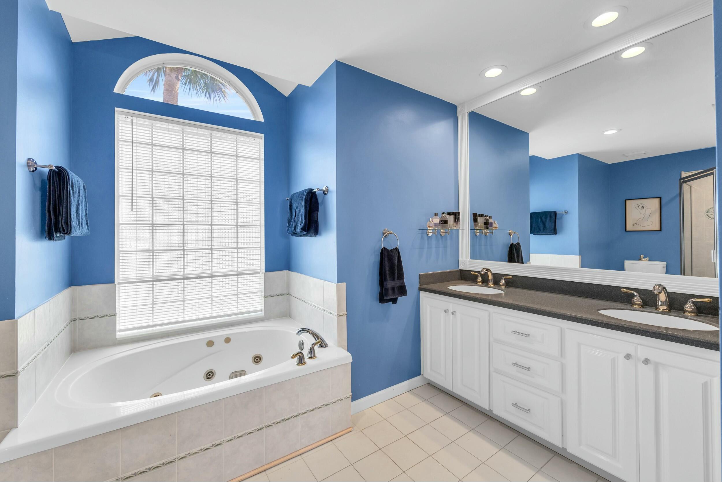 11 Hemlock Lane