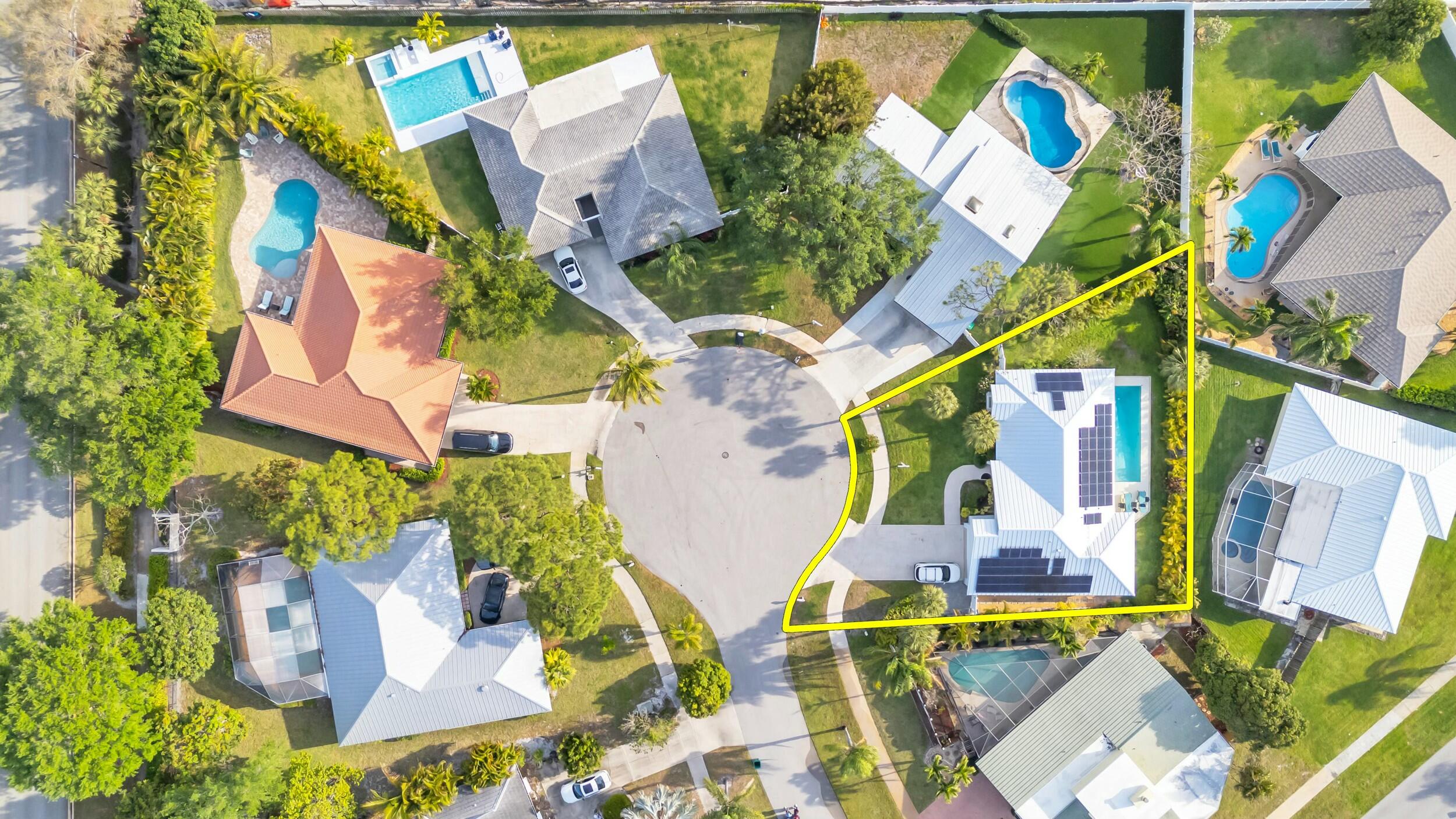 11 Hemlock Lane