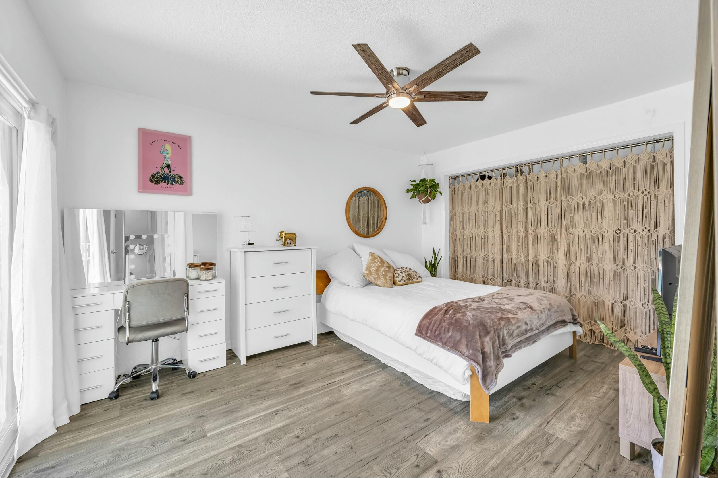 11 Hemlock Lane