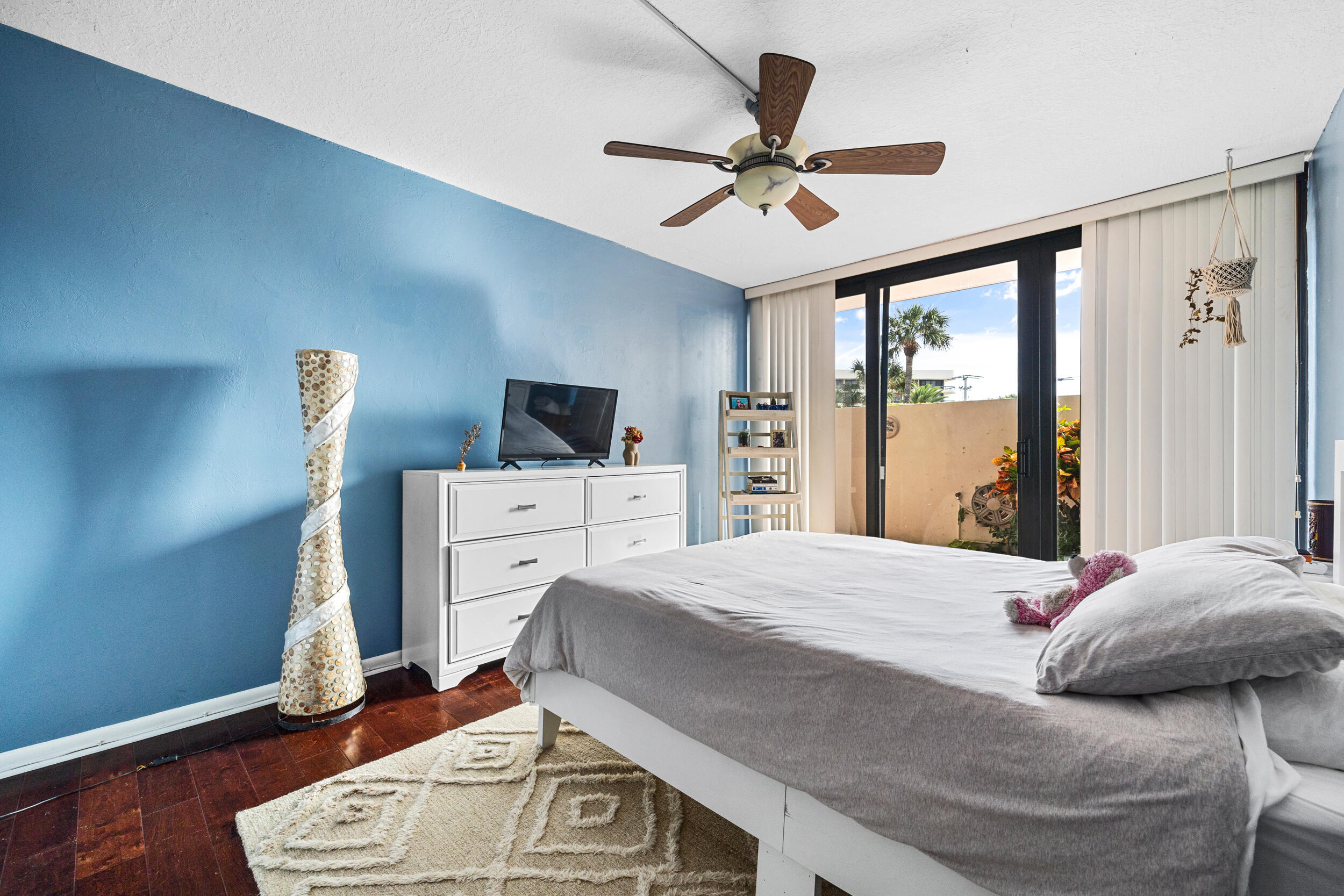 225 Beach Road 102