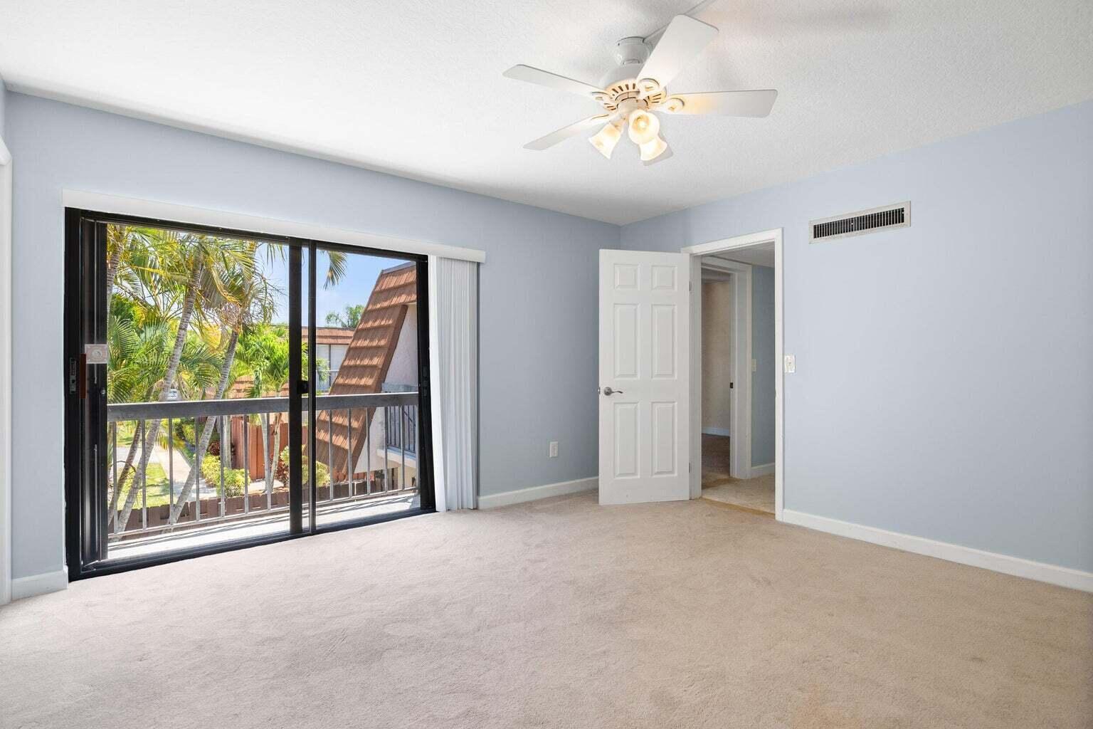 825 Center Street 8c