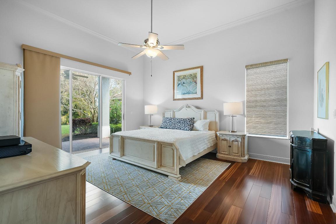 4404 SW La Paloma Drive