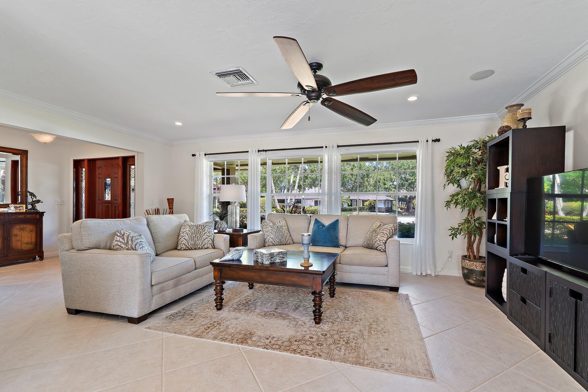 90 SE Turtle Creek Drive