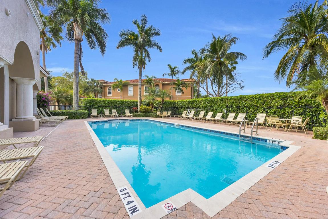 4911 Bonsai Circle 203