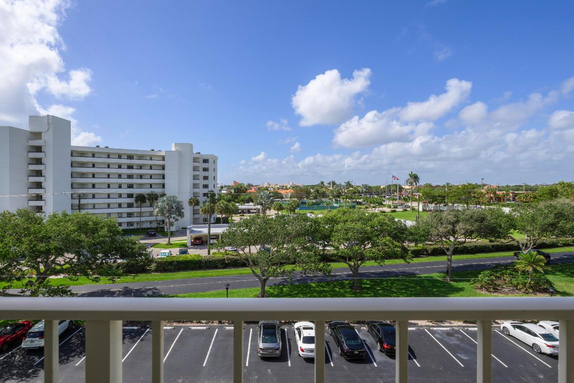 200 Intracoastal Place 507
